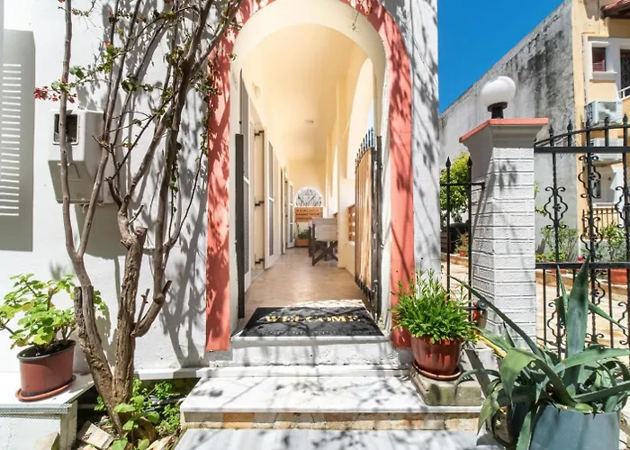 Evi - Family Apartments